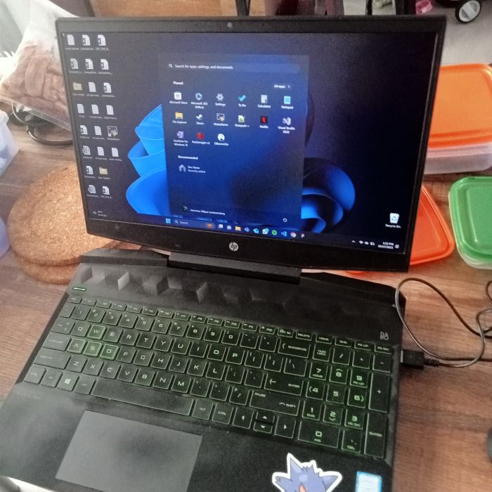 Hasil service laptop untuk Advent - Permasalahan: , Laptop Cepat Panas (Overheat)
